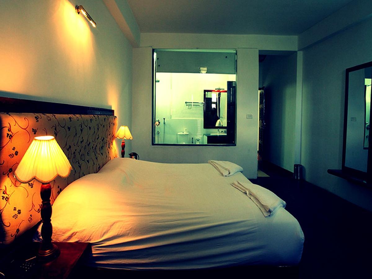The Hotel Himalaya, レー エクステリア 写真