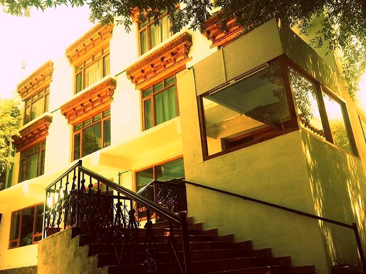 The Hotel Himalaya, レー エクステリア 写真