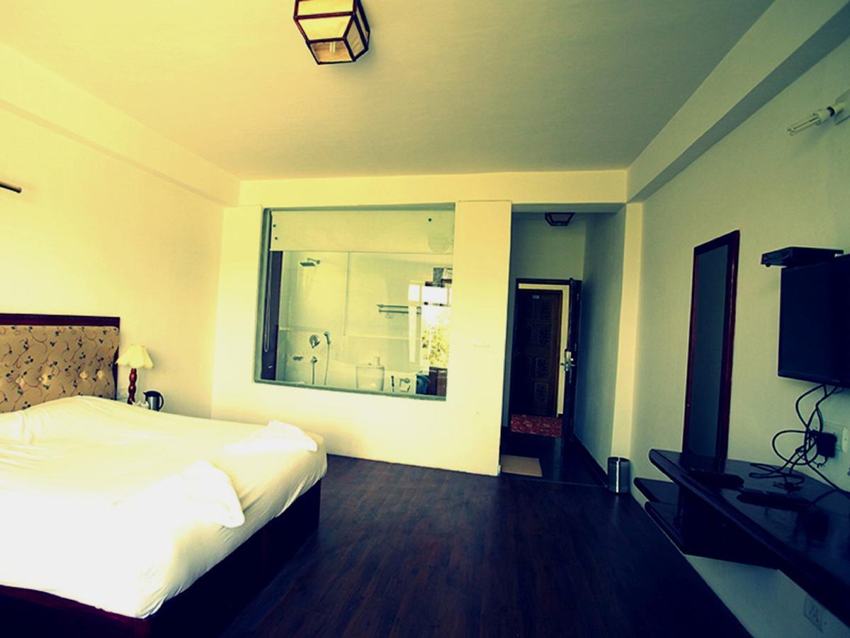 The Hotel Himalaya, レー エクステリア 写真