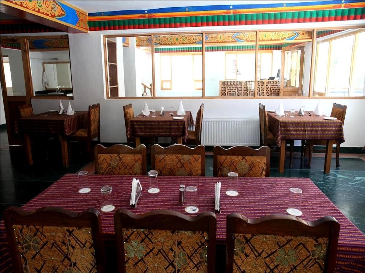 The Hotel Himalaya, レー エクステリア 写真